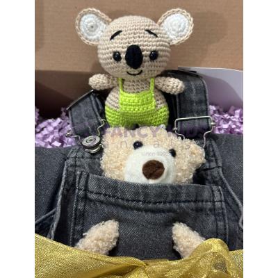Yeni Doğan Hediye Kutusu Paketi Renkli Doğal El Yapımı Amigurumi Uyku Arkadaşı ve Salopetli