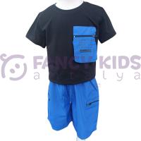 Erkek Çocuk İkili Takım Torba Cepli Siyah T-Shirt Deniz Kullanımına Uygun Cepli Mavi Şort