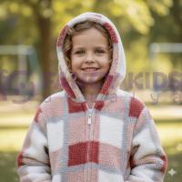 Kız Çocuk Kapüşonlu Ekose Desenli Pelüş Hırka – Fermuarlı, Cepli, Yumuşak Doku