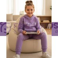 Kız Çocuk Kapüşonlu Eşofman Takımı Lila – Baskılı, %100 Pamuk, Kanguru Cepli, Günlük Spor Takım