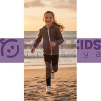 Kız Çocuk Kapüşonlu Sweat – Tayt Şık İkili Takım | Rahat ve Kaliteli Çocuk Kombini