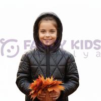 Kız Çocuk Siyah İşlemeli Mont – Uzun Kollu, Fermuarlı, Şık ve Rahat Tasarım