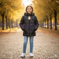 Kız Çocuk Siyah İşlemeli Mont – Uzun Kollu, Fermuarlı, Şık ve Rahat Tasarım