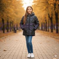 Kız Çocuk Siyah İşlemeli Mont – Uzun Kollu, Fermuarlı, Şık ve Rahat Tasarım