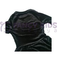 Kız Çocuk Siyah Kadife Elbise – İnci ve Boncuk Detaylı, Volan Kollu Şık Model